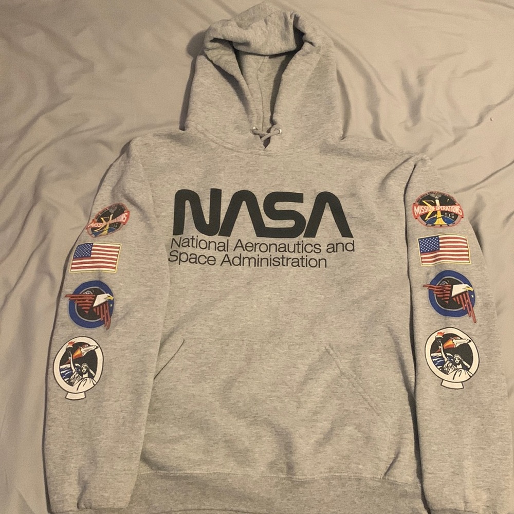 NASA Sweatshirt, grey and black,